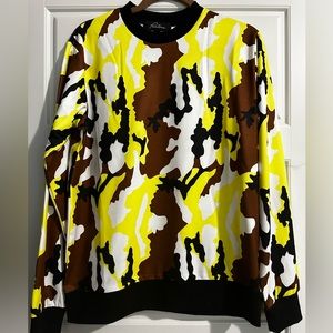 Gorgeous Pull-Over - Size Large